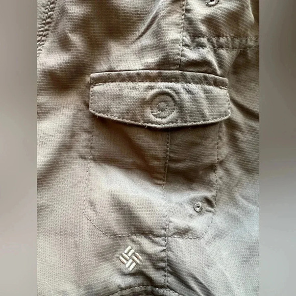 Columbia | Omni-Shield Convertible women’s pants. Size: 12 - Picture 5 of 16